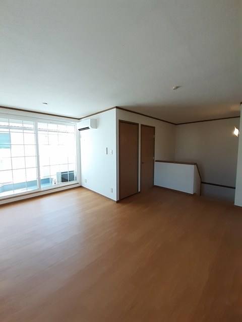 アヴニール貝塚２ リビング