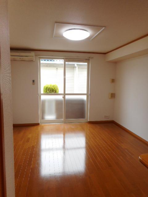 プリマヴェーラ リビング