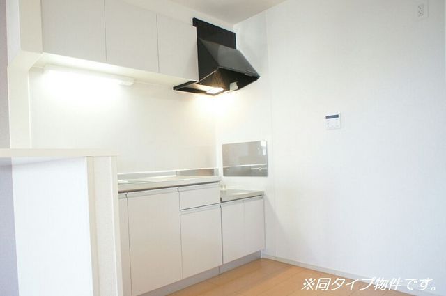 フォーシーズンズⅠ キッチン