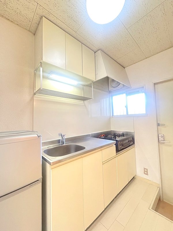 クルトゥラドーモ英萌Ⅰ キッチン