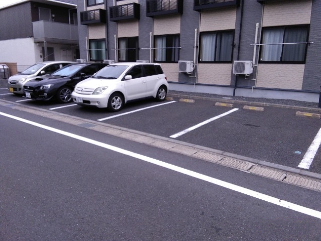 レオパレスユイカーナ その他