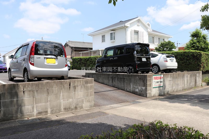 尾張旭市長坂町駐車場A140 外観