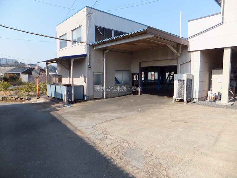 稲葉町3丁目西棟　貸工場・倉庫 外観