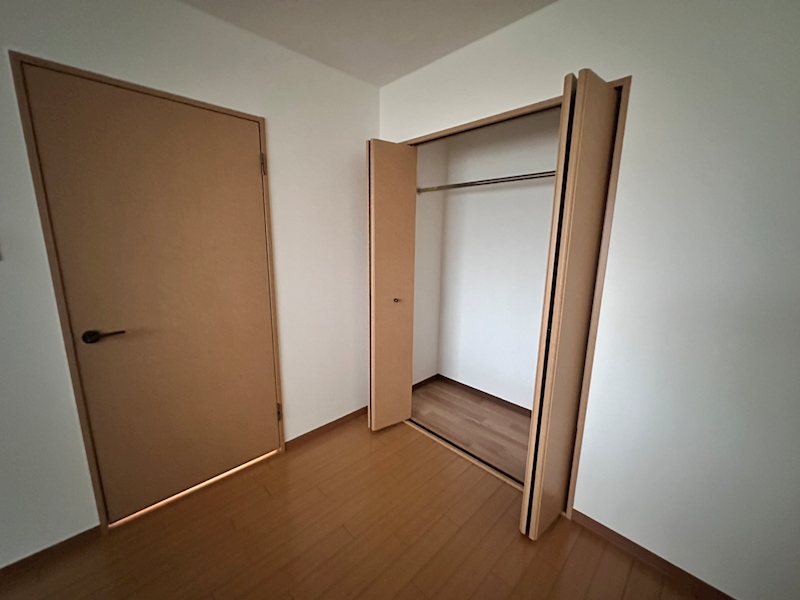 Ｅライフ栄町 収納