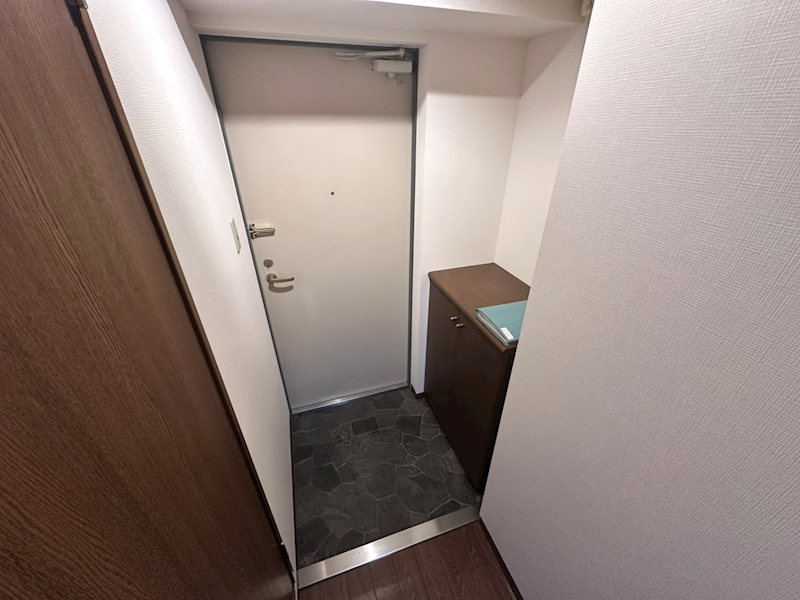 パルティールⅡ番館 玄関
