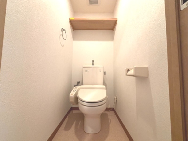 Ｅライフ栄町 トイレ