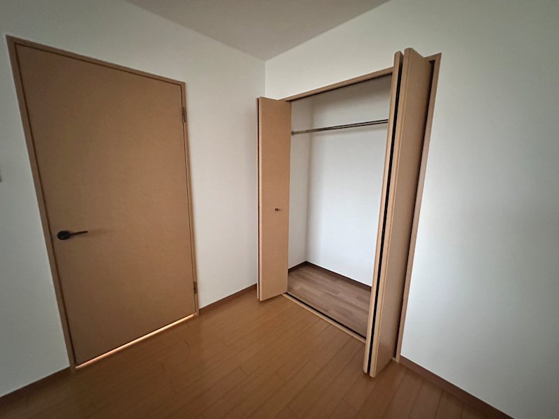 Ｅライフ栄町 収納