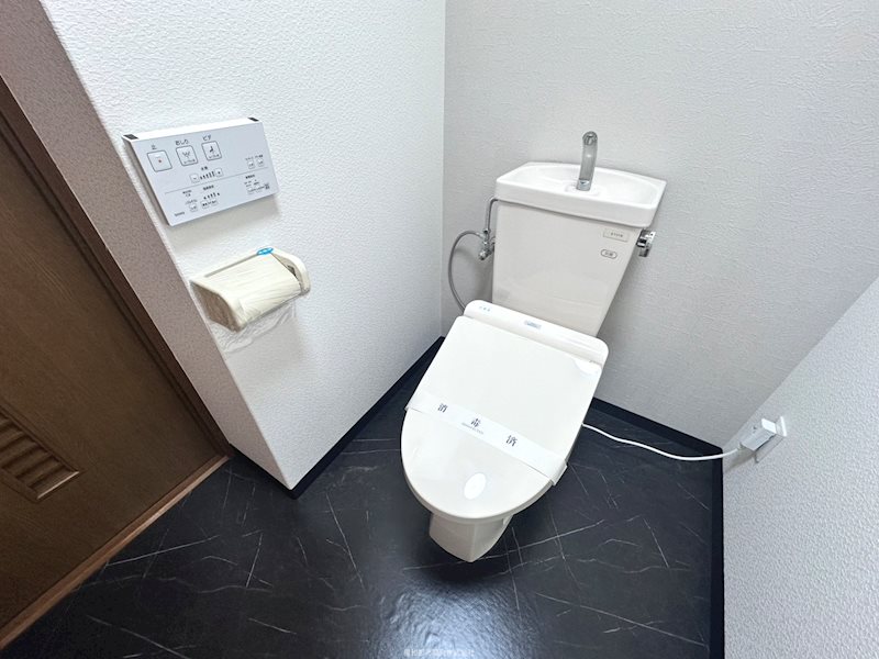 メゾンドセルリア トイレ