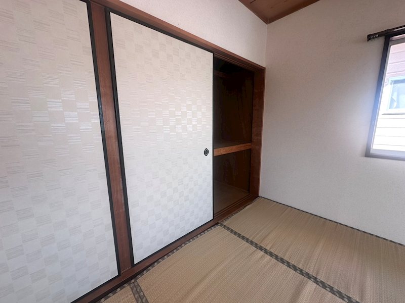 滋賀県東近江市建部堺町 収納