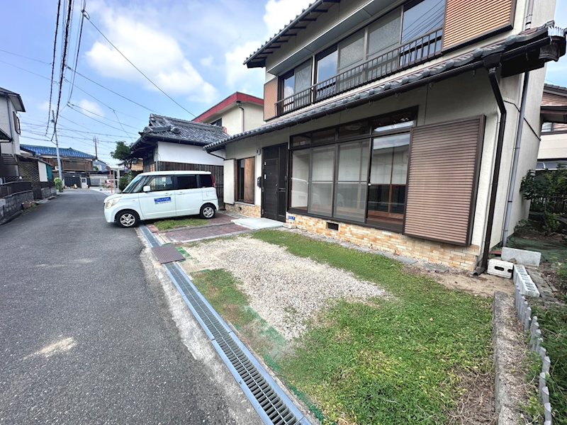 中村町　嶋村邸 駐車場