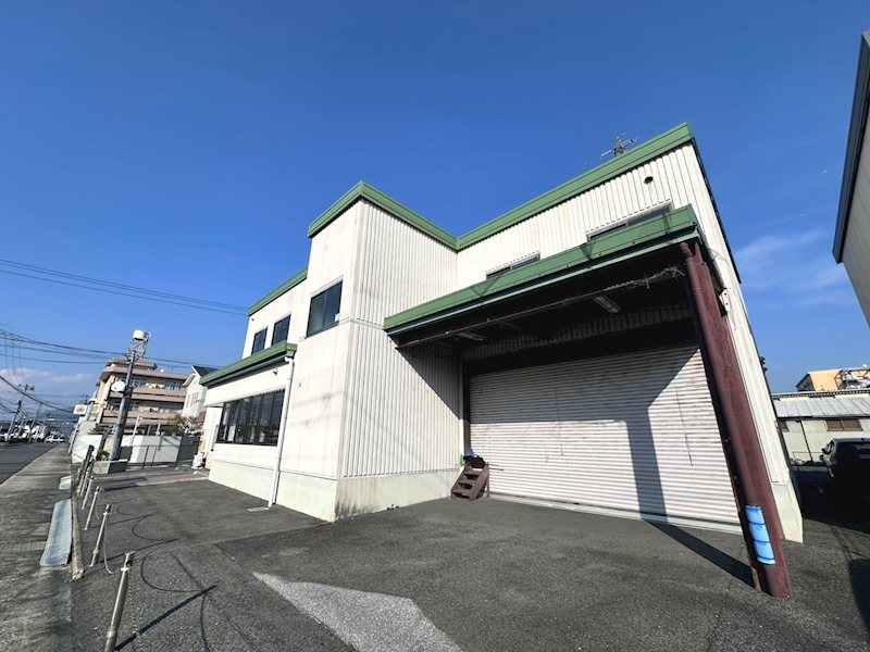 近江八幡市鷹飼町テナント 駐車場
