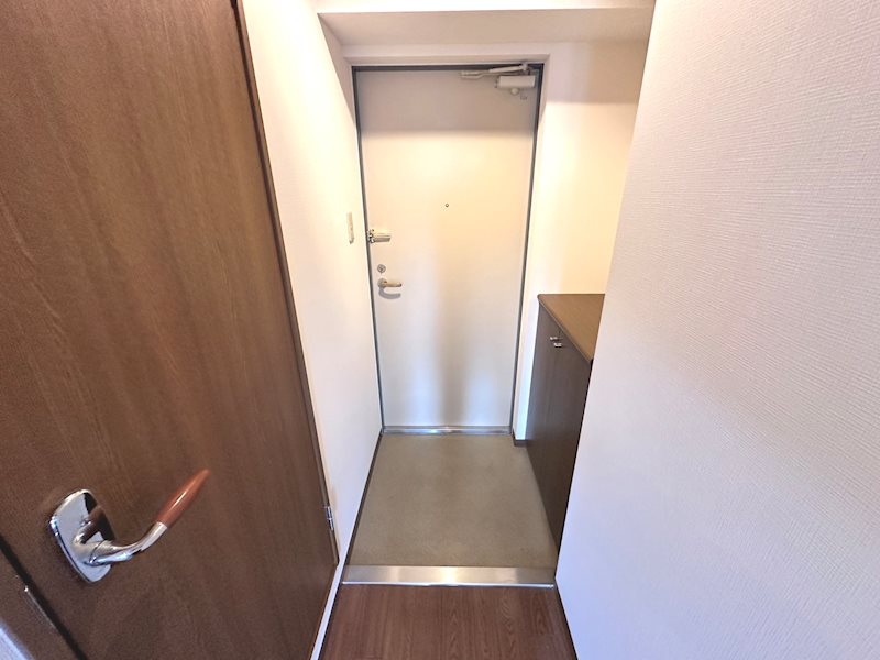 パルティールⅡ番館 玄関