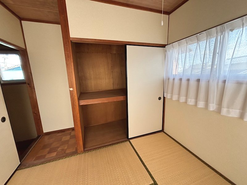 滋賀県東近江市野村町 収納
