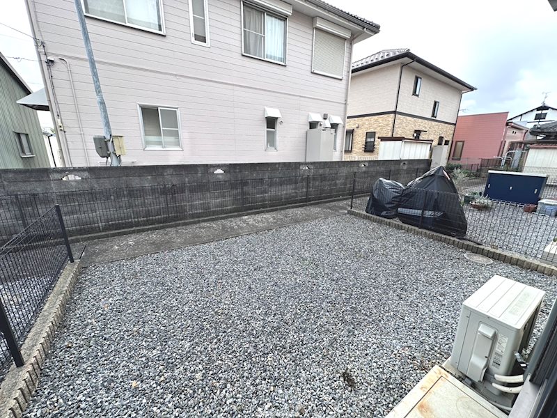 ディアスパルモＡ 庭