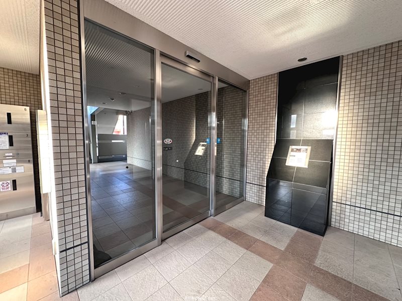 Chez‐soi　TATSUMI　Ⅲ番館 エントランス