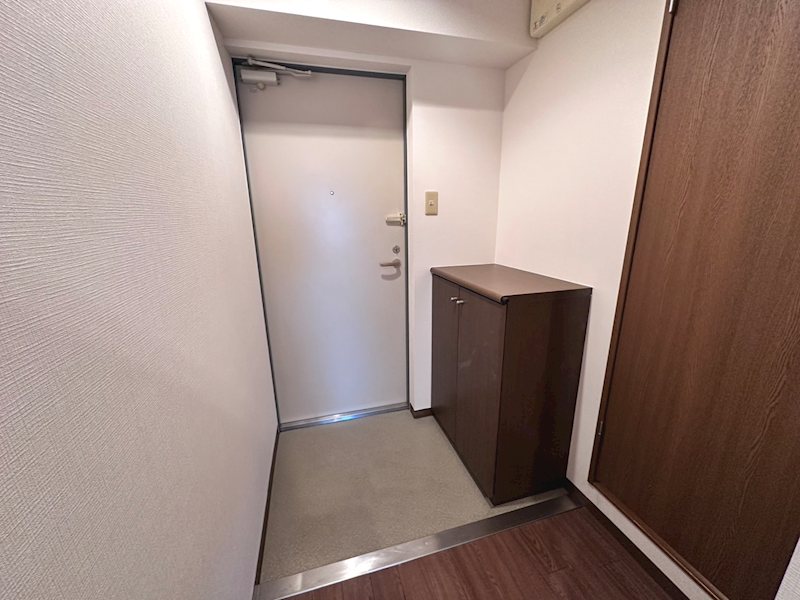 パルティールⅡ番館 玄関