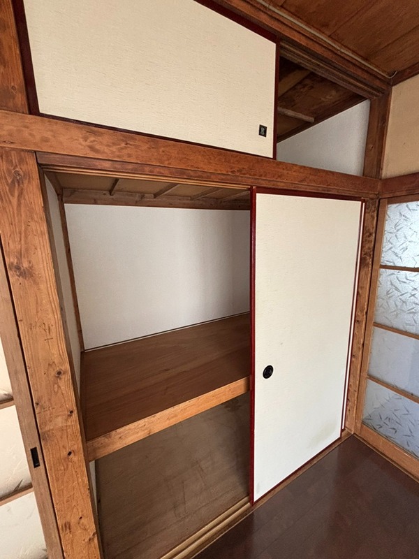 錦町1丁目貸家 収納