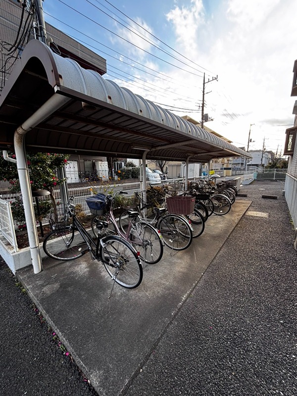 カーサ鹿手Ⅱ 駐車場