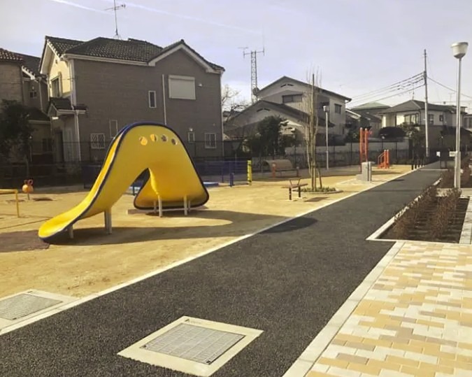オーユーパレス四谷 公園
