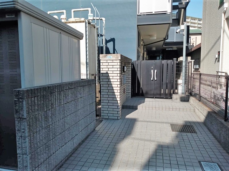 レオパレスシティセントラル その他