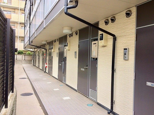 レオパレスメイローズ その他