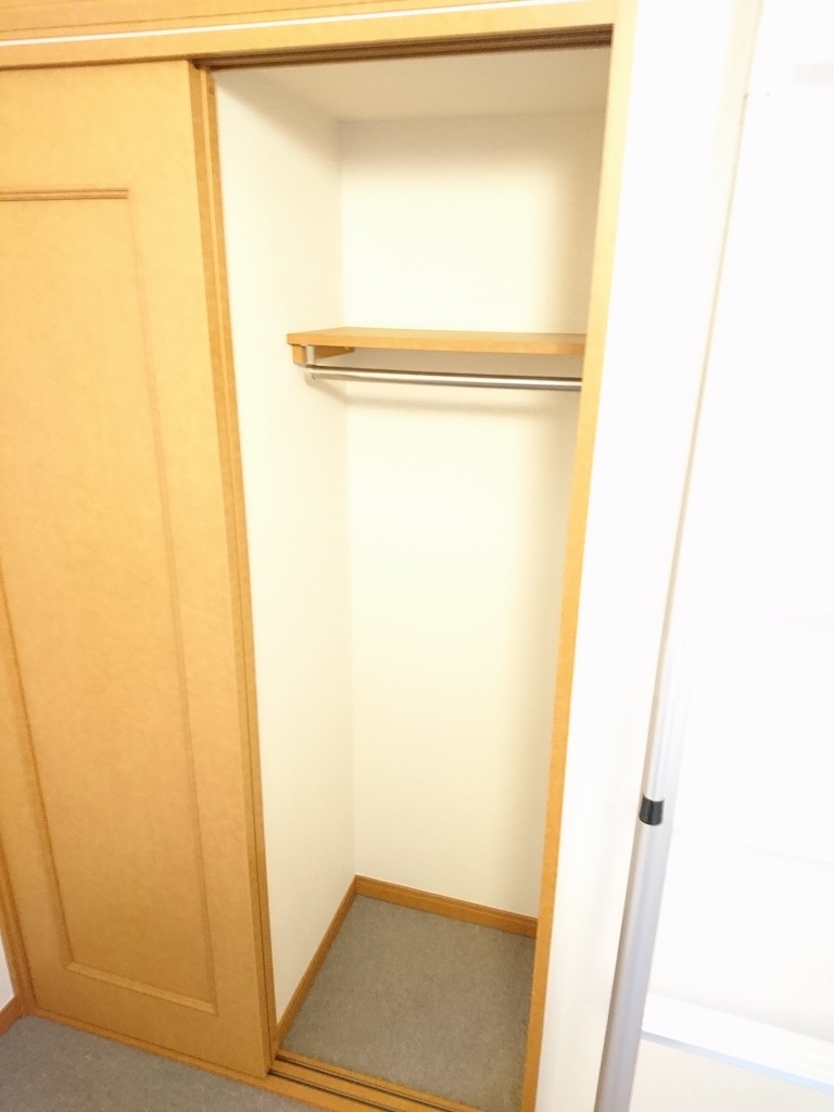 レオパレスアドミラブールワタル その他