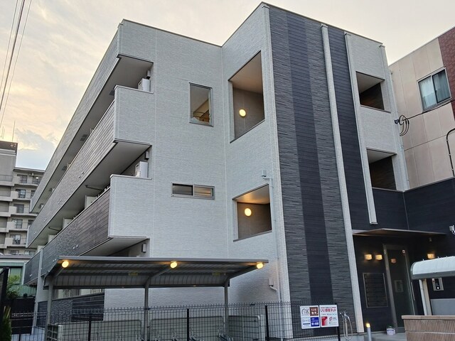 シャノワール 外観
