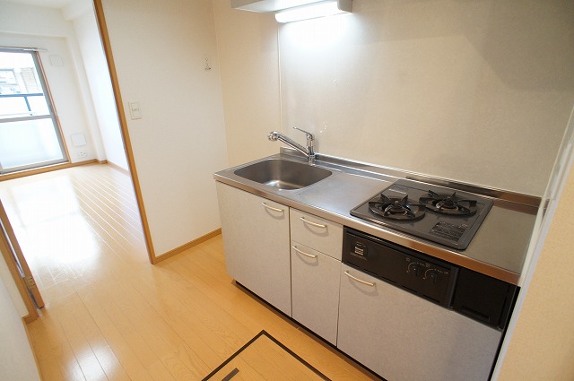 Ａｒｄｏｒ　Ｐｉｓｏ キッチン
