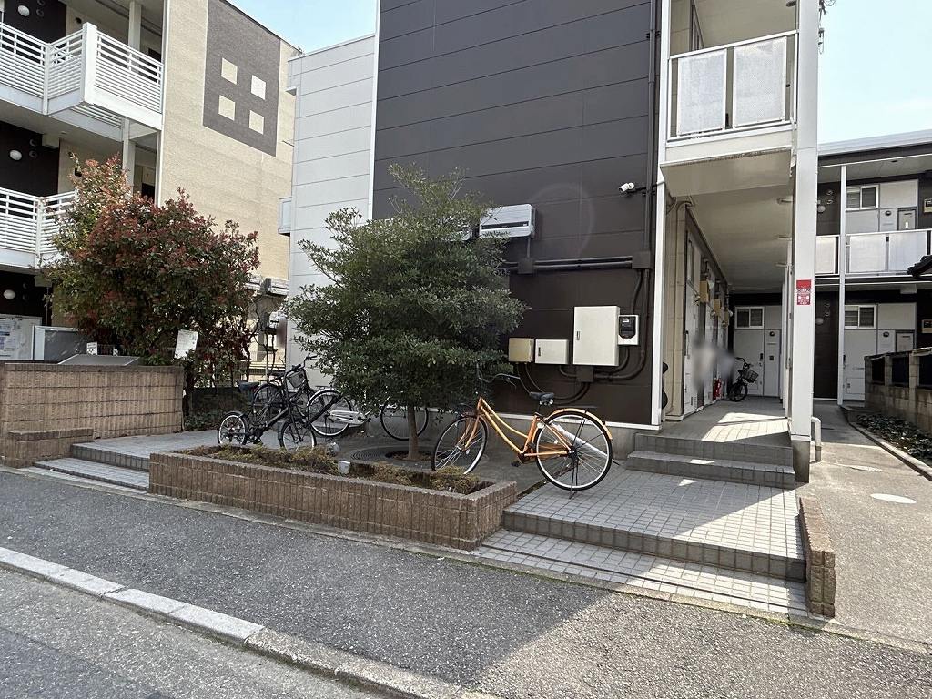 レオパレスラギ その他