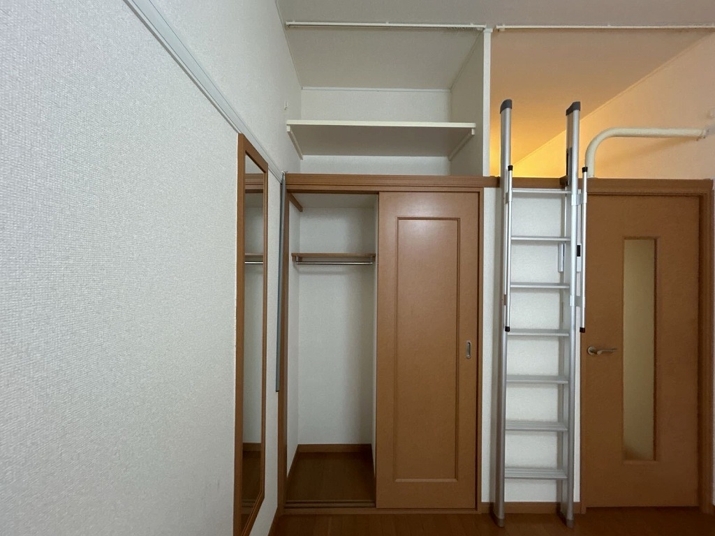 レオパレスラギ その他