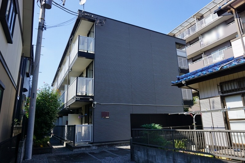 レオパレスJHK戸田 外観
