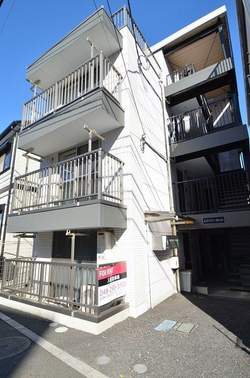 エストタウンwarabi 外観