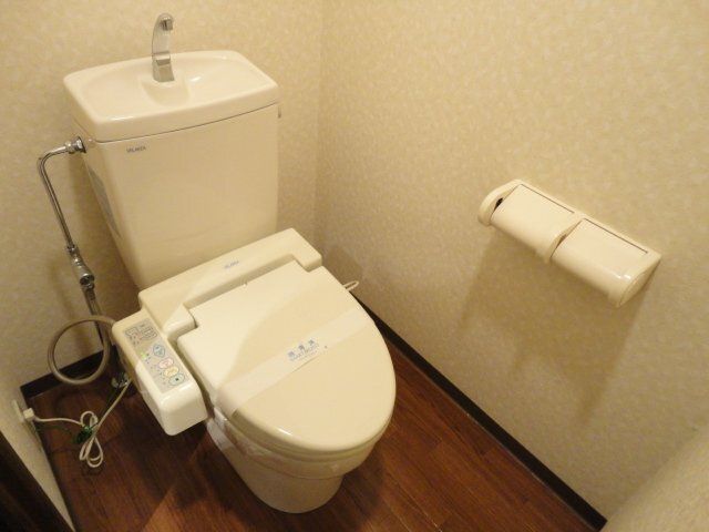エクセレンス戸田公園 トイレ