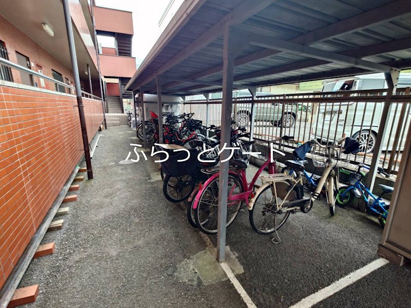 コモドア南浦和 その他