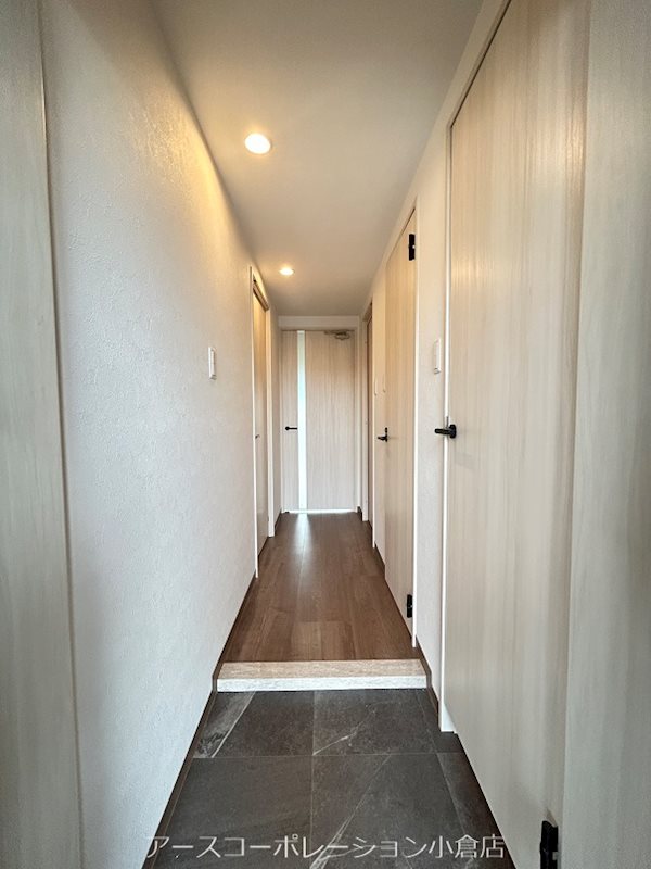 アースコートY'sシティ津田新町 玄関