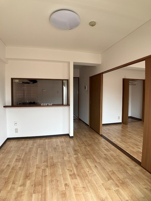 宇都宮昭和ビルⅣ リビング