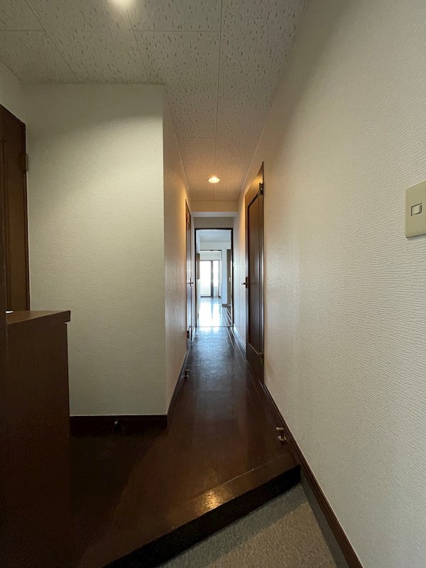 アーバンシェルB館 玄関