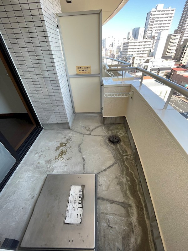アーバンシェルB館 ベランダ
