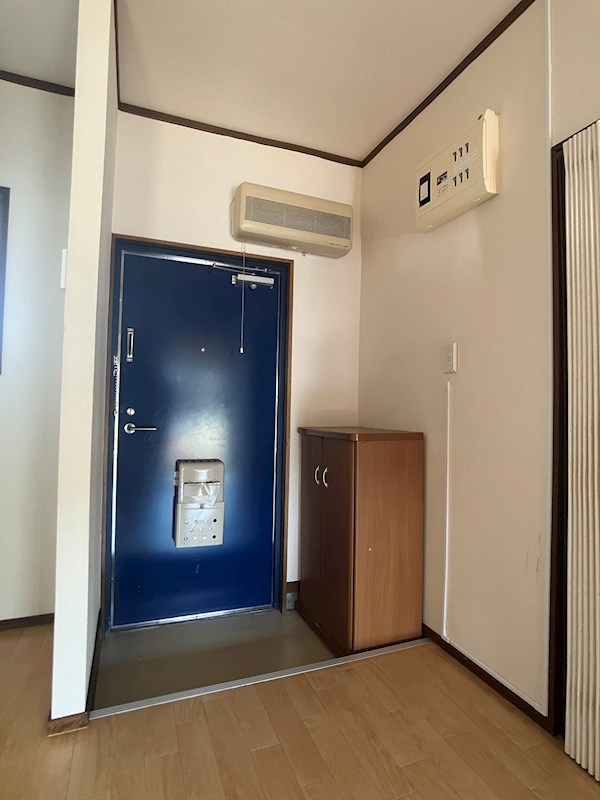 ロワールレジデンス6番館 玄関
