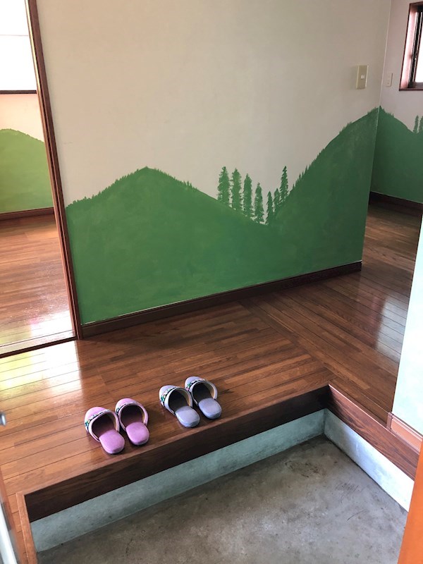 カサベルデ市原 玄関