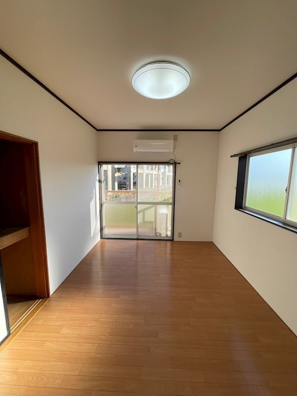 ハッピーハイツ山埼 リビング