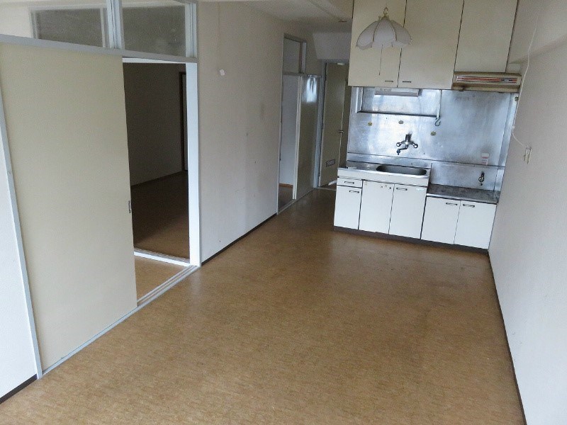 ソーラーハイツあづさ リビング