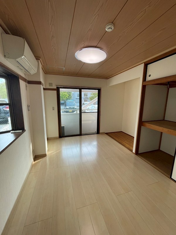 メゾン・アーリー リビング