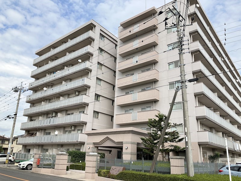 ガーデンハイツ城東 102号室 外観