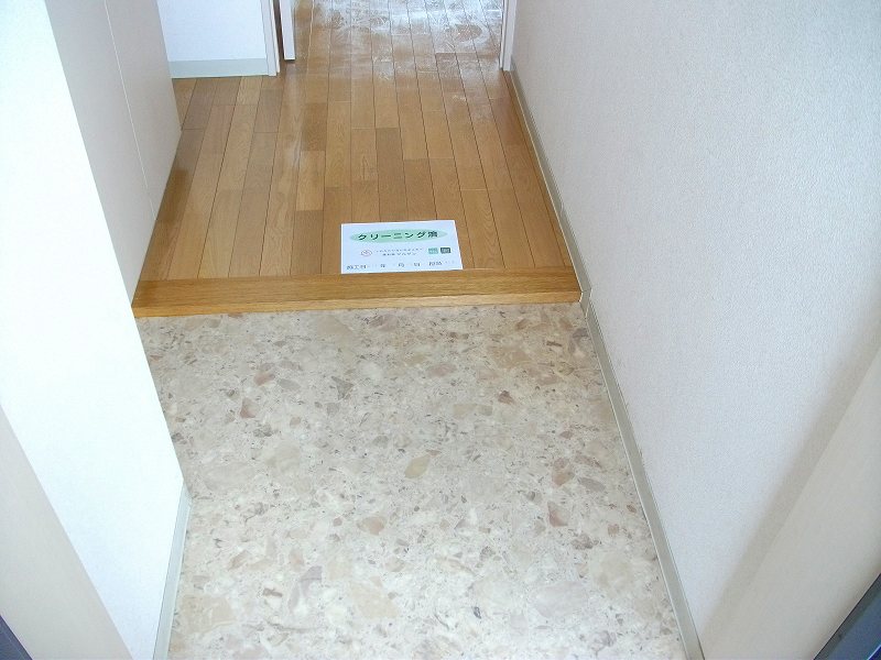 ベルグランドハイツ 玄関