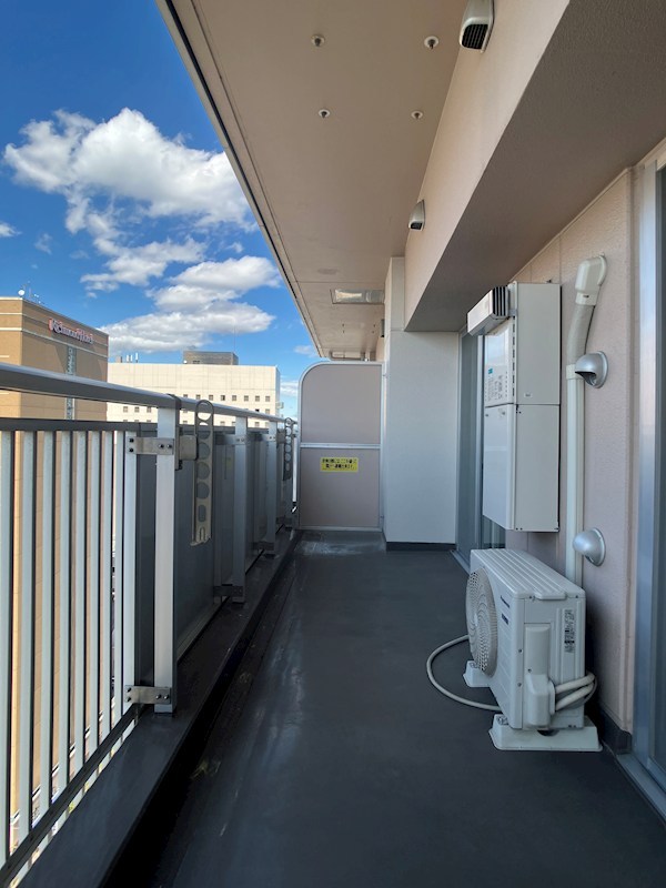 オヴェスト宇都宮ザ・タワー ベランダ