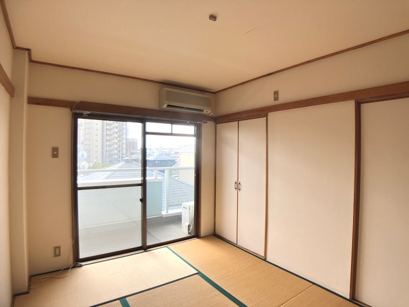 SKSビル ベッドルーム