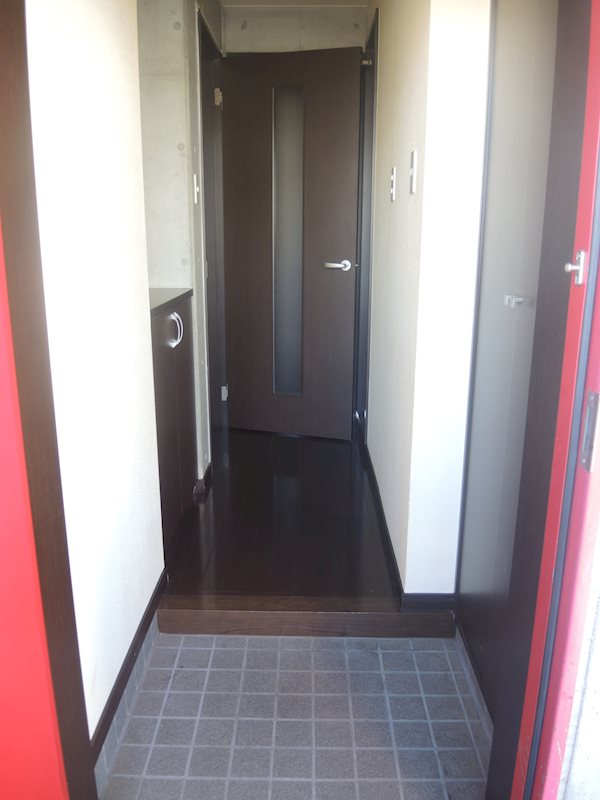 パール　キューブ 玄関