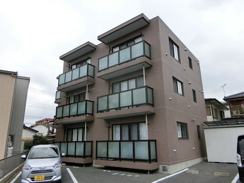 グランディオーソ  203号室 外観