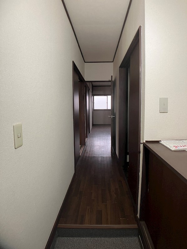 第二橋本マンション 玄関